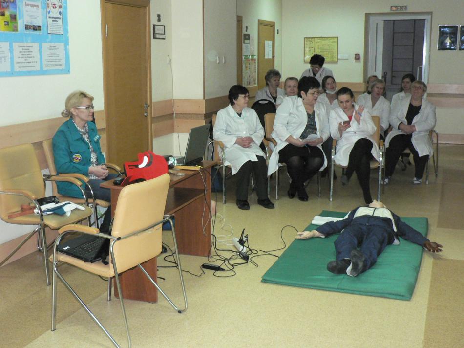 Продолжение мастер-класса по оказанию первой помощи в ОГАУЗ Больница №2